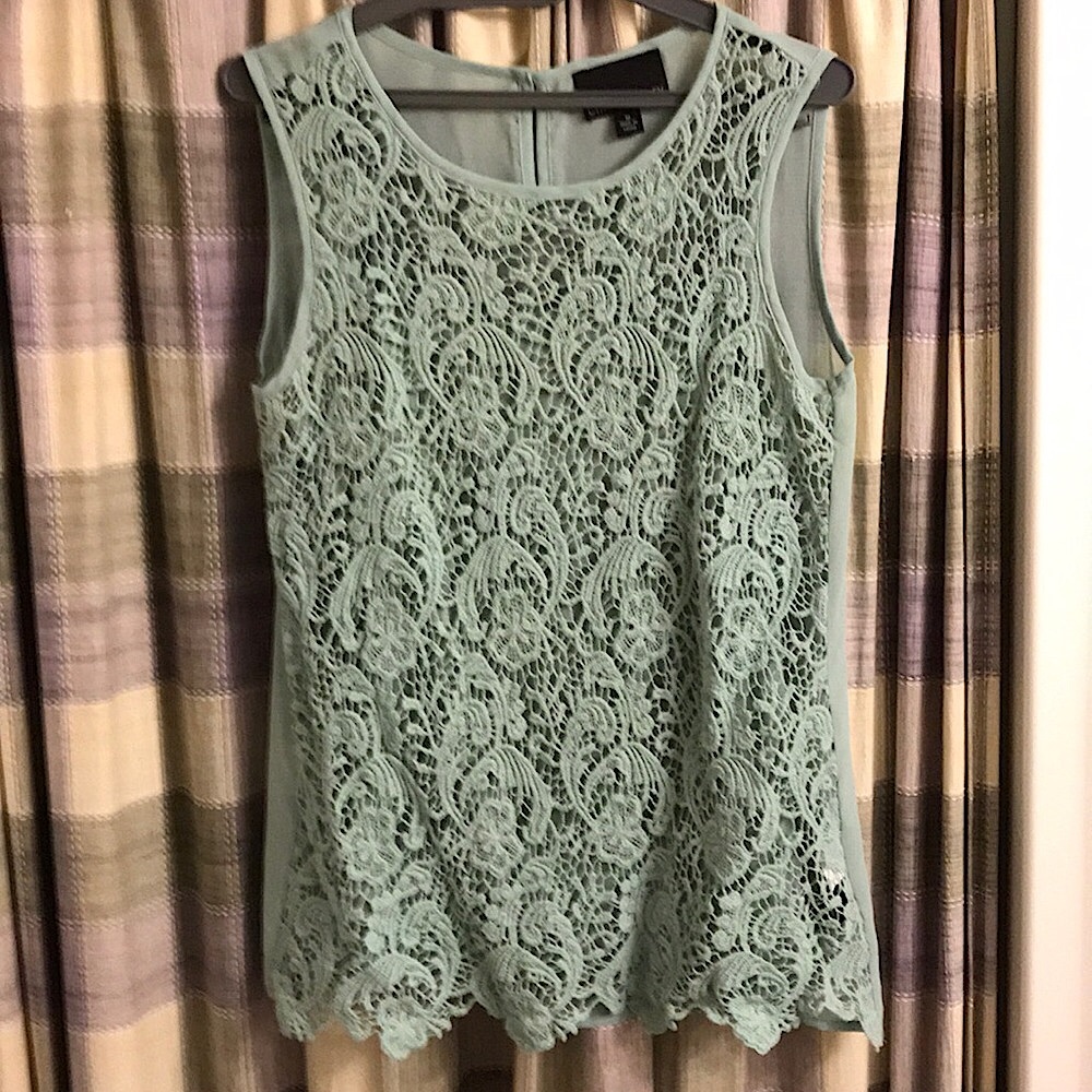 Lace blouse size M